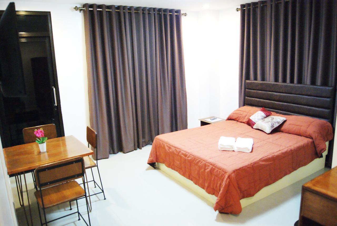 La Trinidad Pension House Kalibo Dış mekan fotoğraf