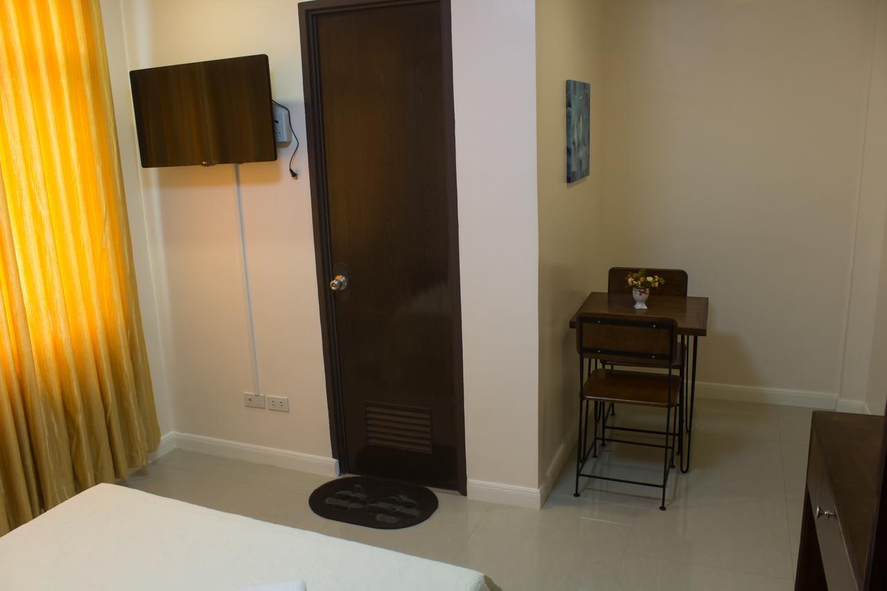 La Trinidad Pension House Kalibo Dış mekan fotoğraf