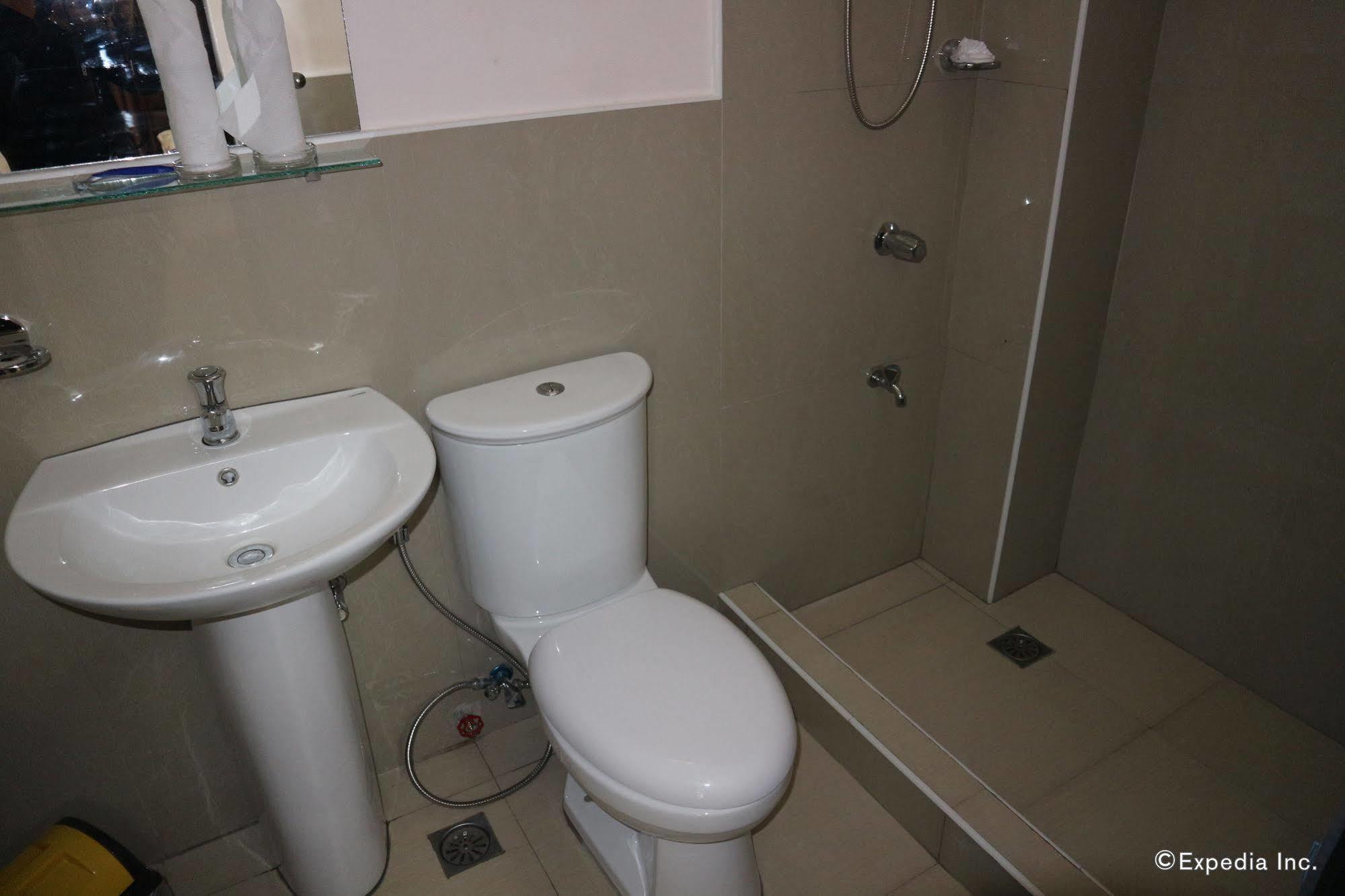 La Trinidad Pension House Kalibo Dış mekan fotoğraf